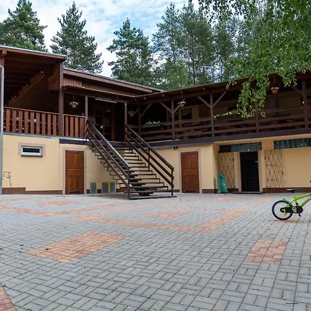 Mobilheim Máchovo Jezero Campeggio Staré Splavy